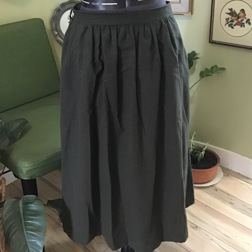 Wool skirt
